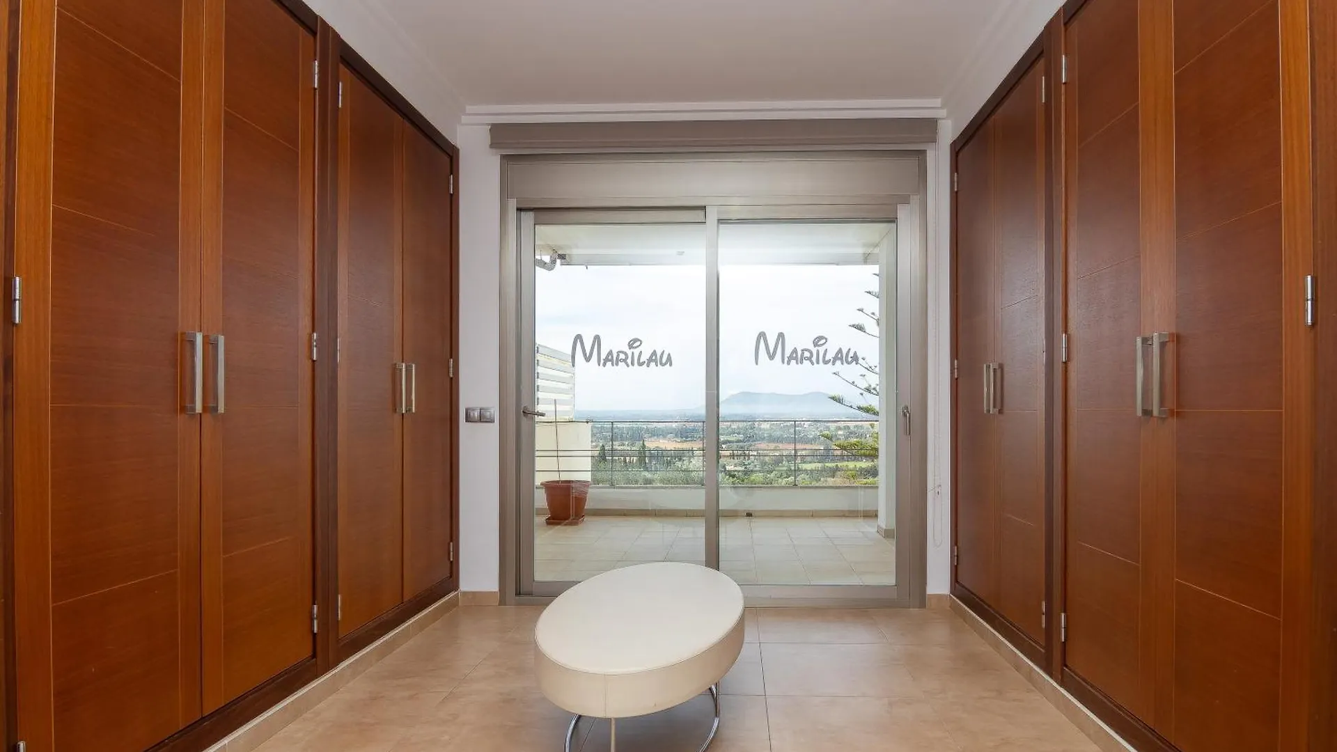 275 Marilau By Mallorca Charme ムロ 0*,